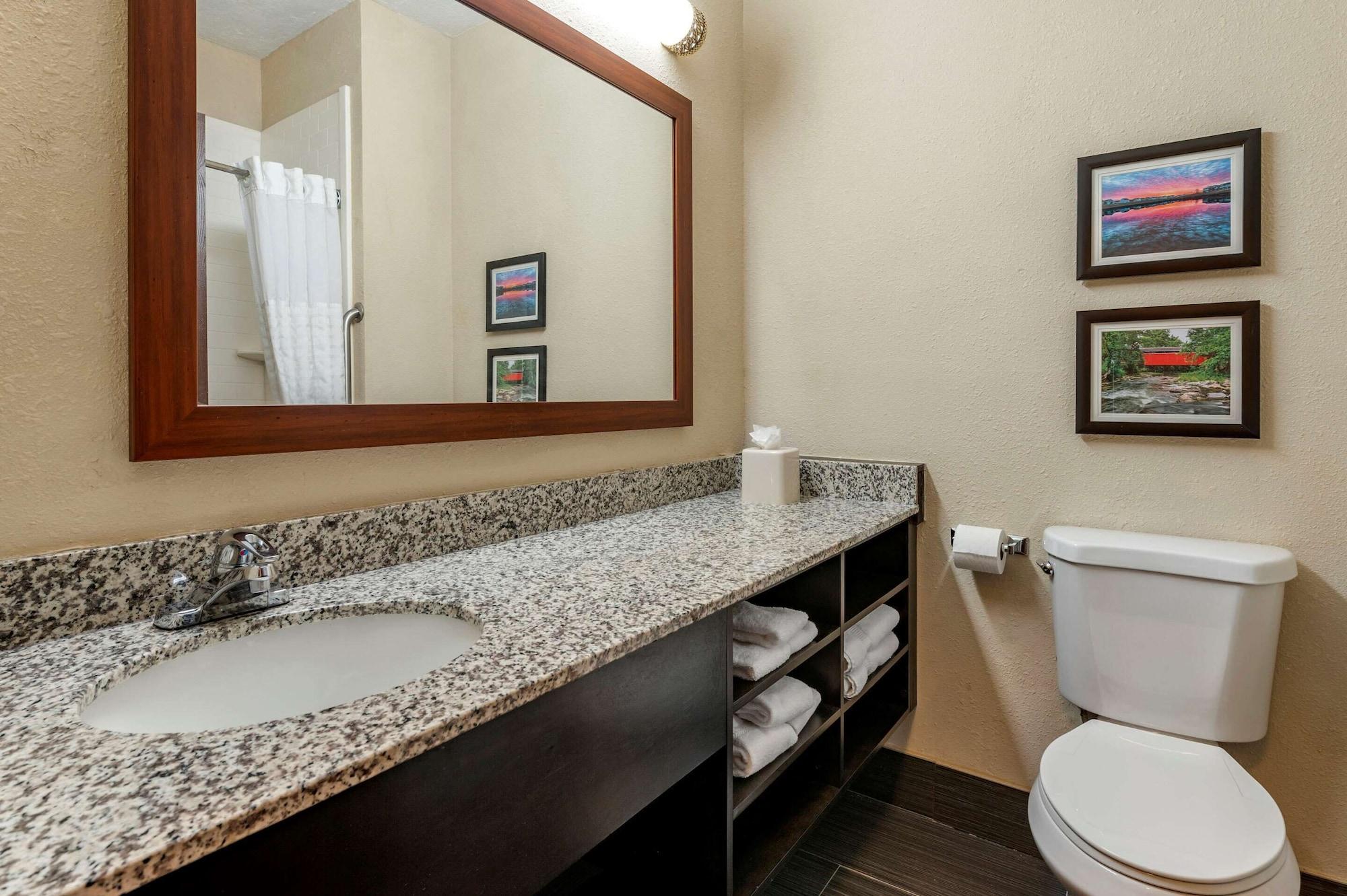 Comfort North 2* Shelbyville