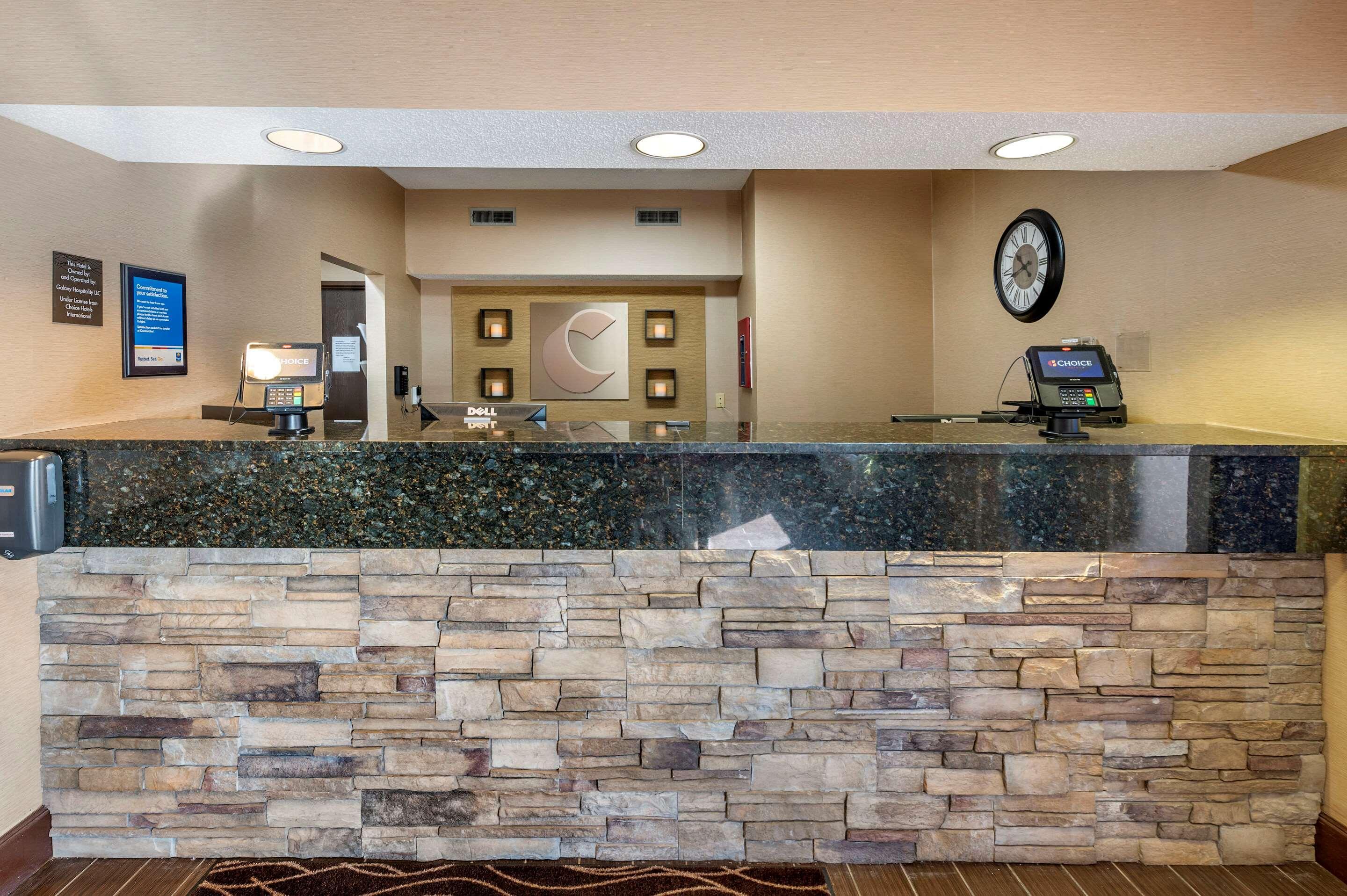 Comfort North Inn