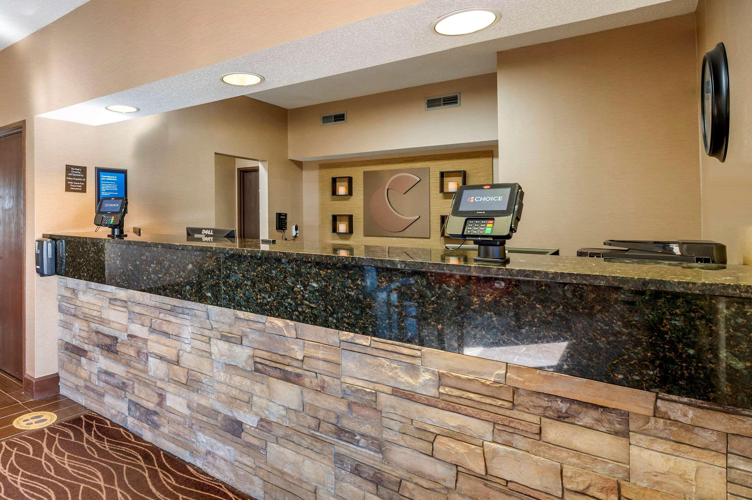 Comfort North Inn