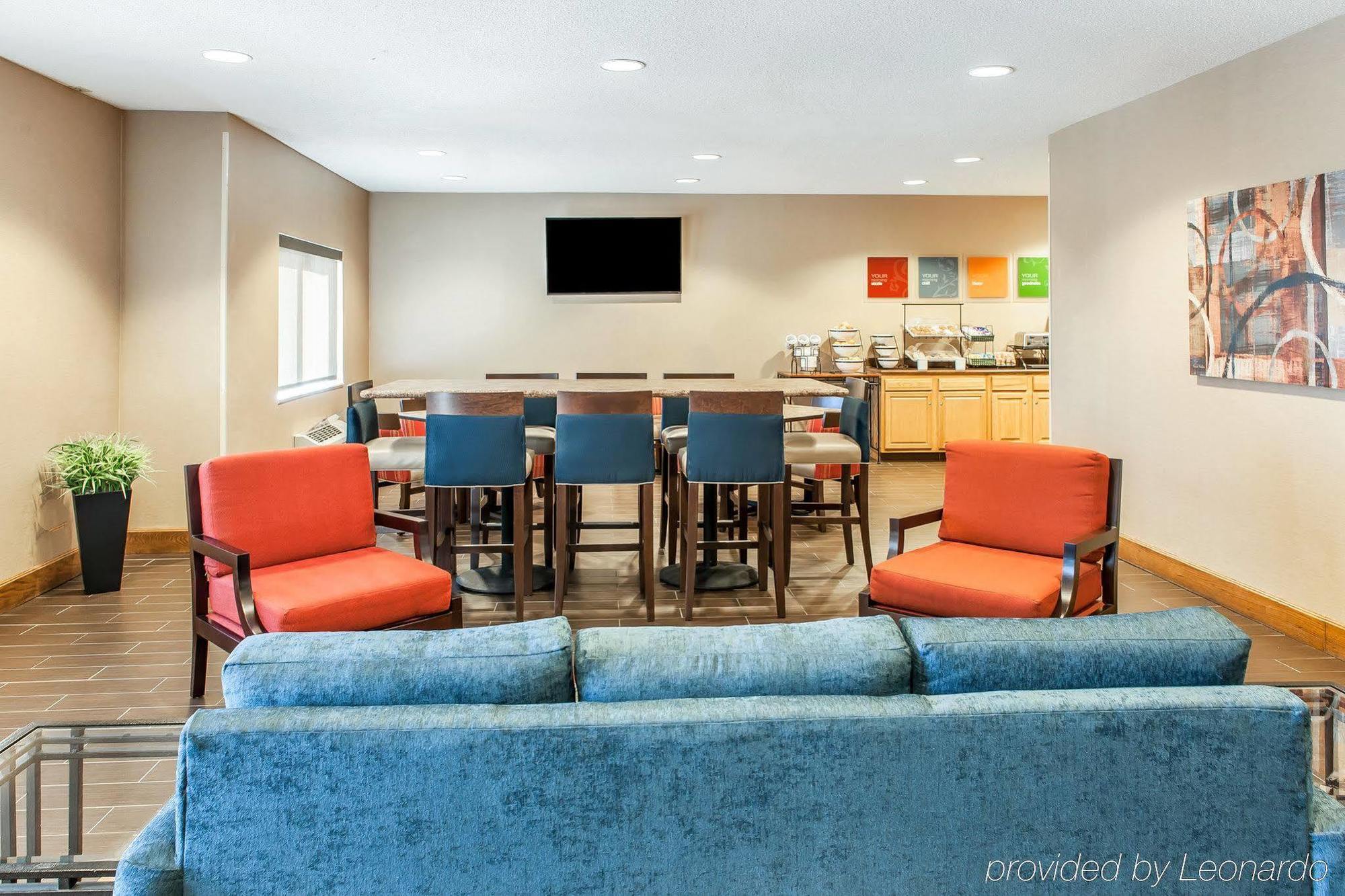 Comfort North Inn